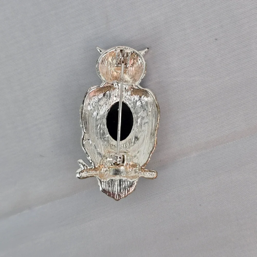 Silver Tone Owl Brooch with Large Black Faceted Gemstone and Black Eyes 2 Inch